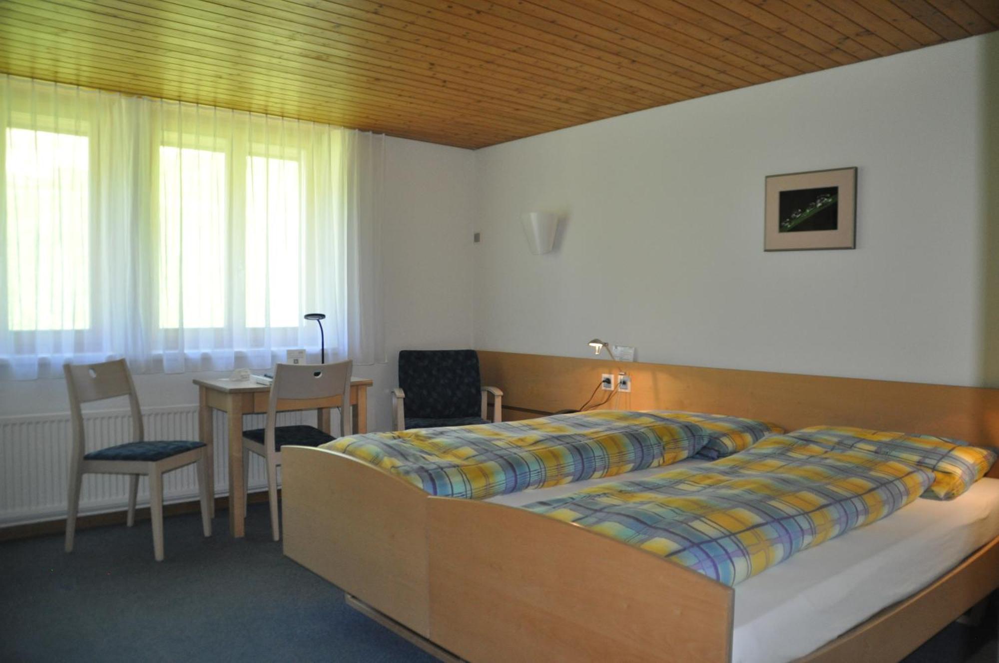 Ferien- Und Familienhotel Alpina Adelboden Ngoại thất bức ảnh